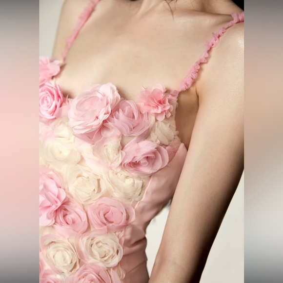 Daisy True Devotion Dress - Picture 3 of 5